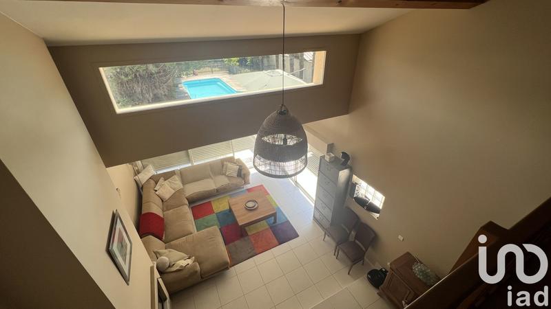 Maison - 182 m² - 8 pièces