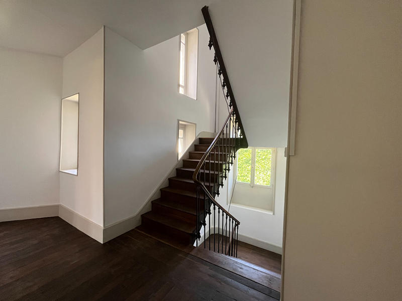 Demeure - 248 m² - 7 pièces