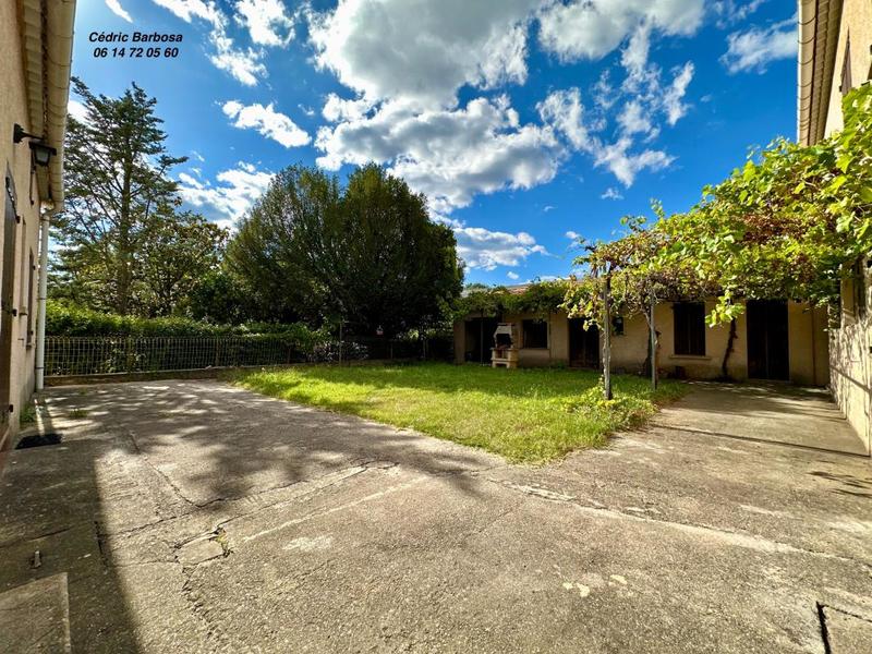 Maison - 190 m² - 8 pièces