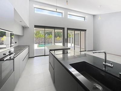 Villa - 144 m² - 5 pièces