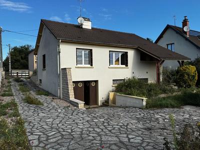 Maison - 80 m² - 4 pièces