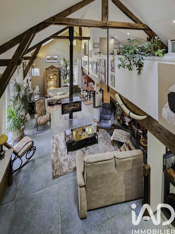 Maison de maîtres - 300 m² - 12 pièces