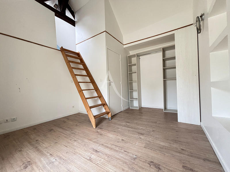 Maison - 53 m² - 23 pièces