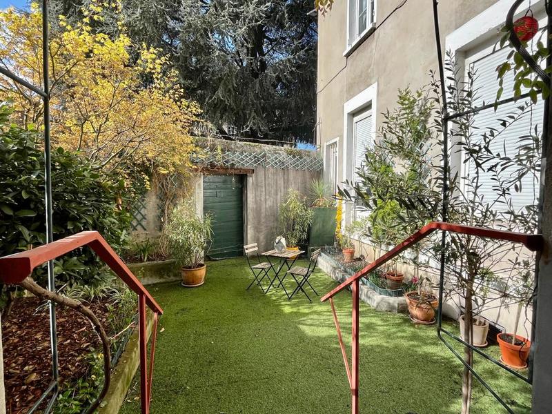 Appartement - 98 m² - 4 pièces