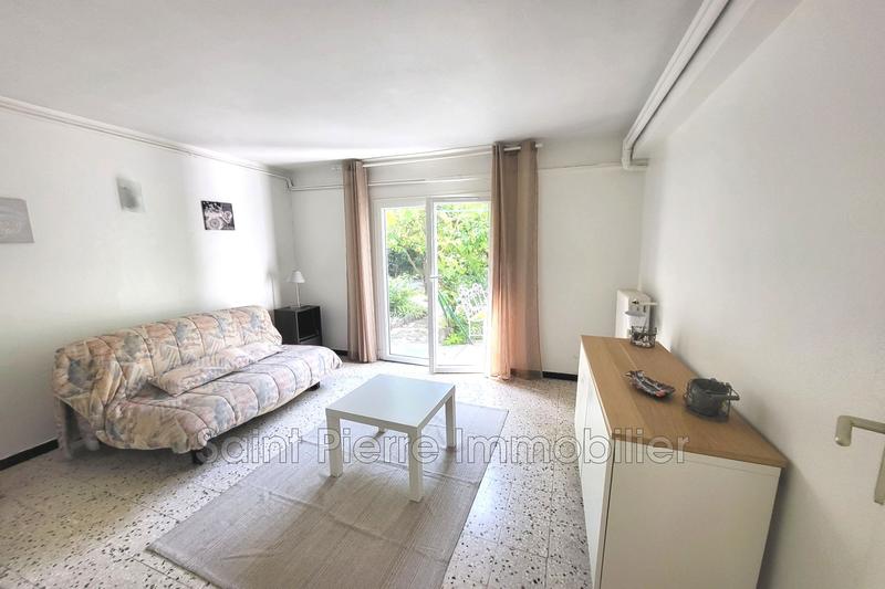 Maison - 305 m² - 6 pièces