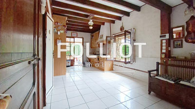 Maison - 122 m² - 4 pièces