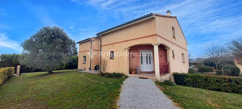 Maison - 273 m² - 8 pièces