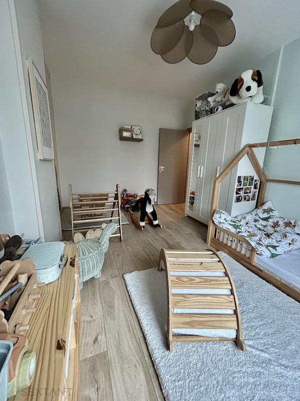 Maison - 93 m² - 5 pièces