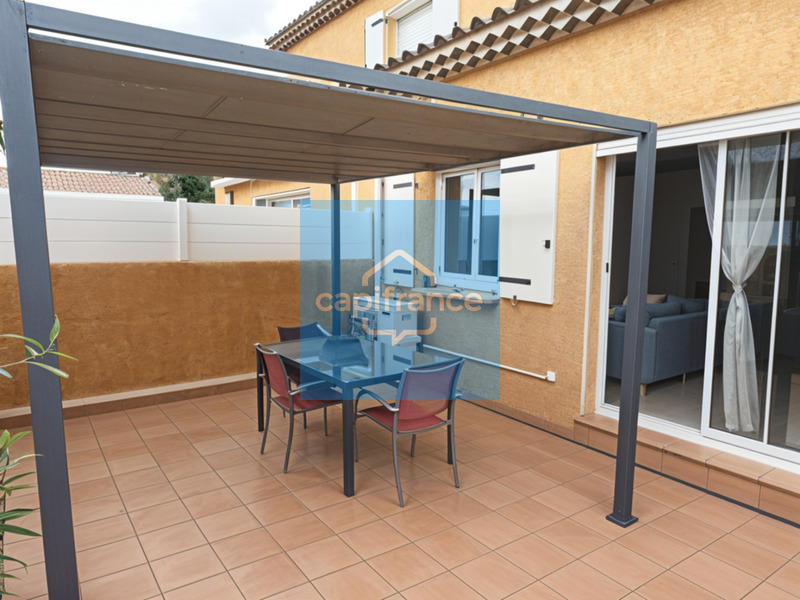 Maison - 93 m² - 4 pièces