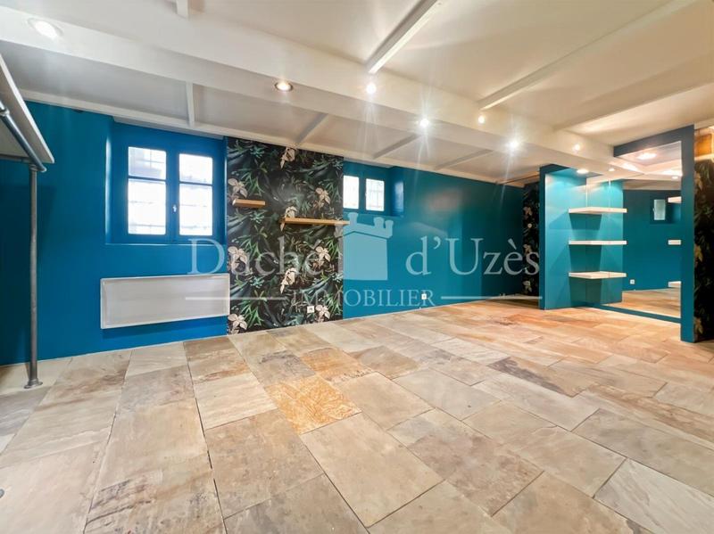 Local commercial - 80 m² - 3 pièces