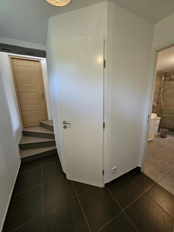 Maison - 143 m² - 9 pièces