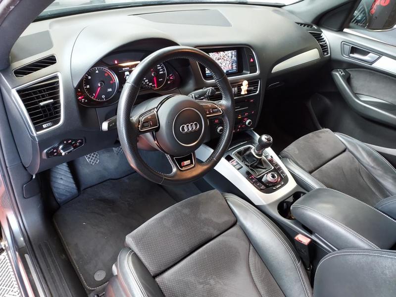 Audi Q5 2.0 Tdi 150 Ch s-Line - Garantie 6 Mois Carslift