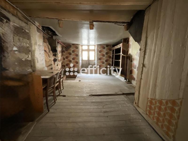 Immeuble - 148 m² - 6 pièces