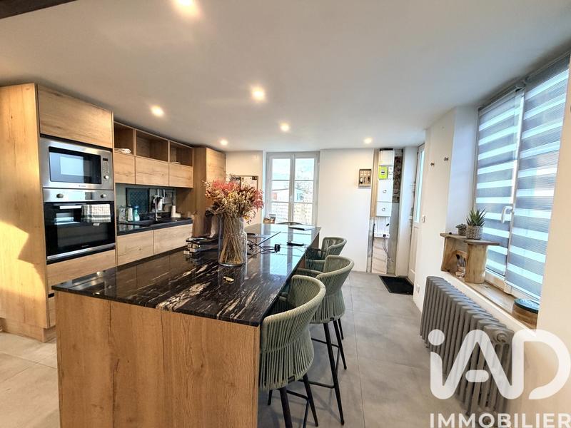 Maison de village - 114 m² - 6 pièces