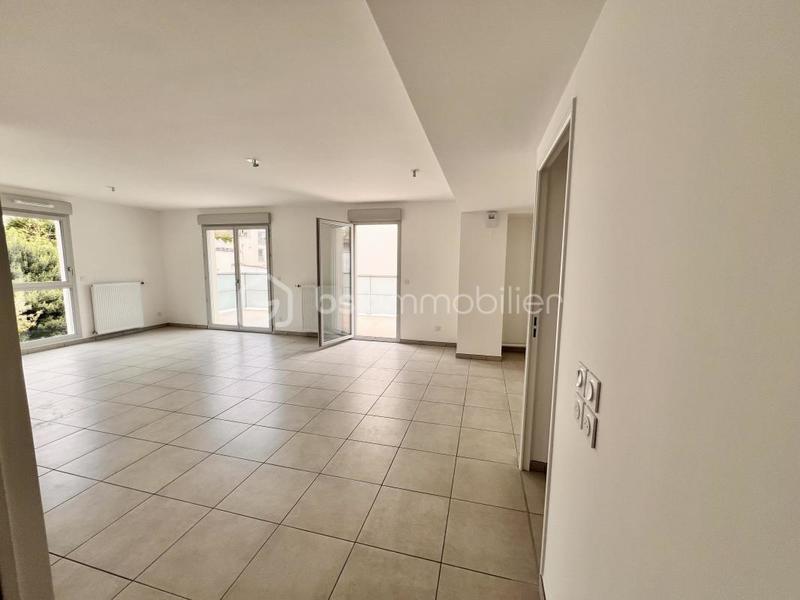 Appartement - 86 m² - 4 pièces
