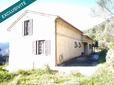 Maison - 104 m² - 5 pièces