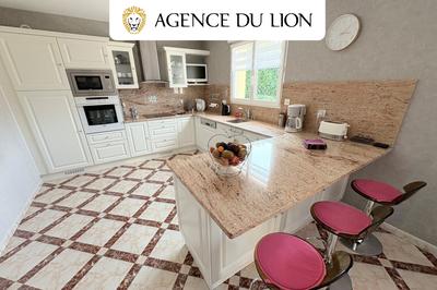 Maison - 111 m² - 5 pièces