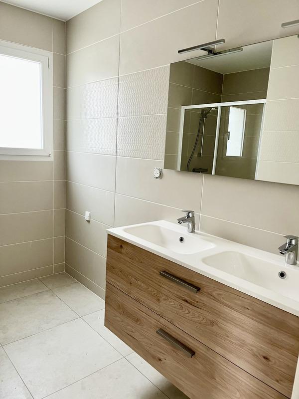 Maison - 82 m² - 4 pièces