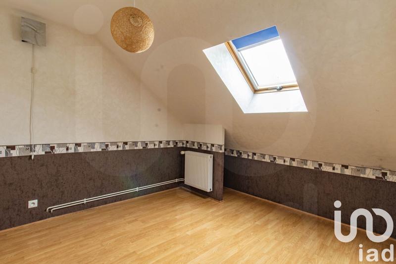 Maison - 330 m² - 15 pièces