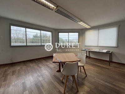 Local d'activités - 4 758 m²