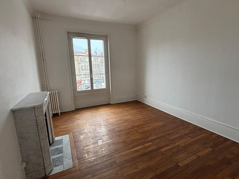 Appartement - 77 m² - 4 pièces