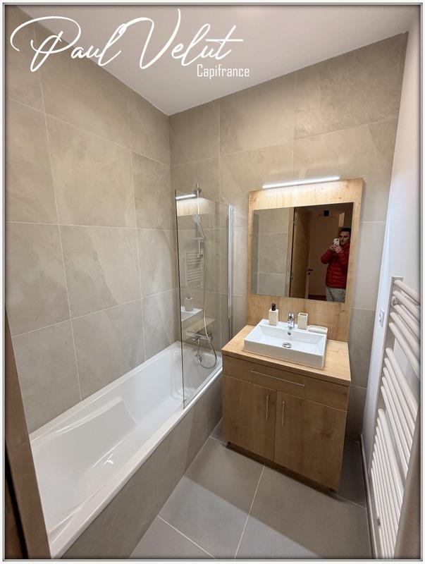 Appartement - 102 m² - 4 pièces