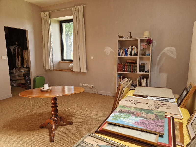 Maison - 280 m² - 9 pièces