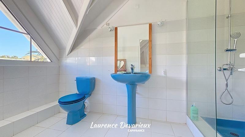 Villa - 237 m² - 7 pièces