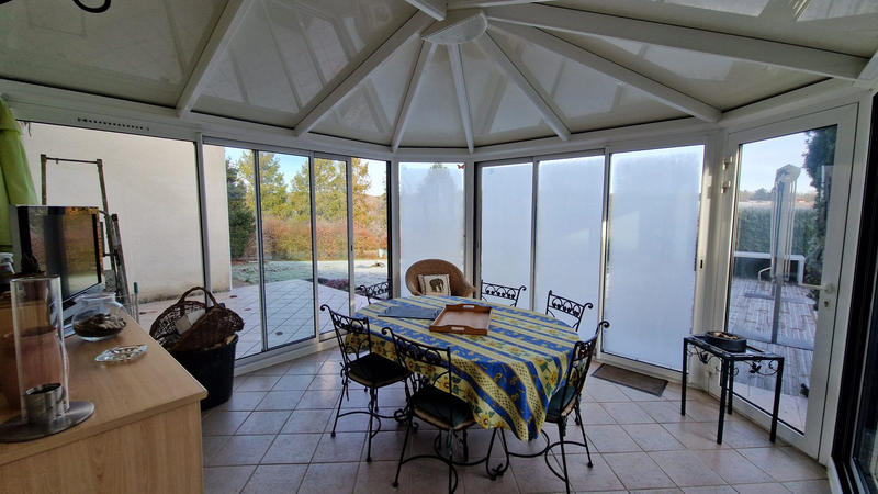 Maison - 250 m² - 8 pièces