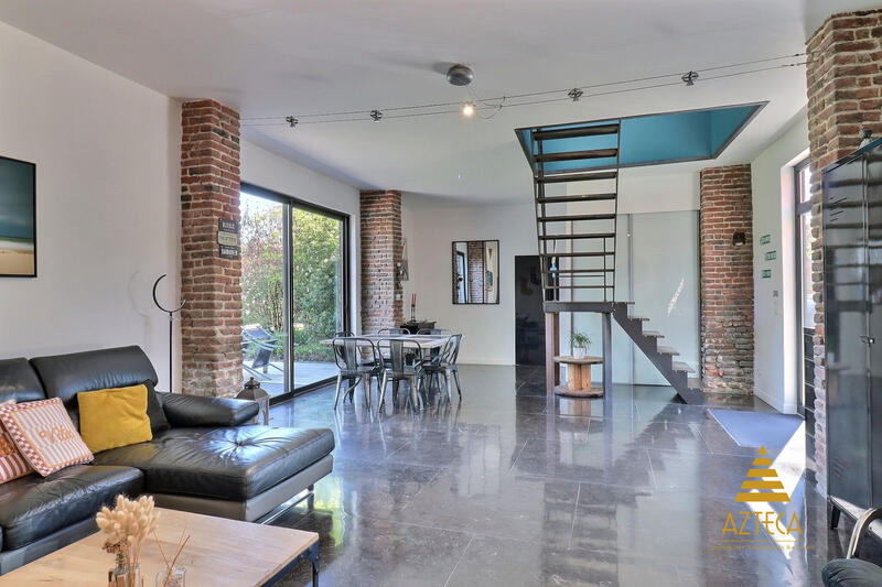 Maison - 143 m² - 5 pièces