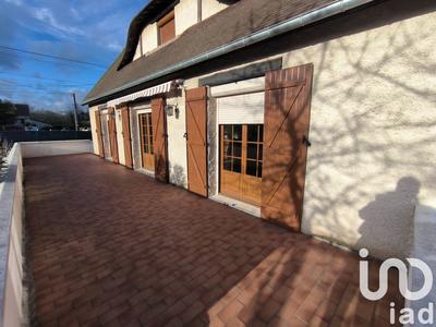 Maison - 158 m² - 7 pièces