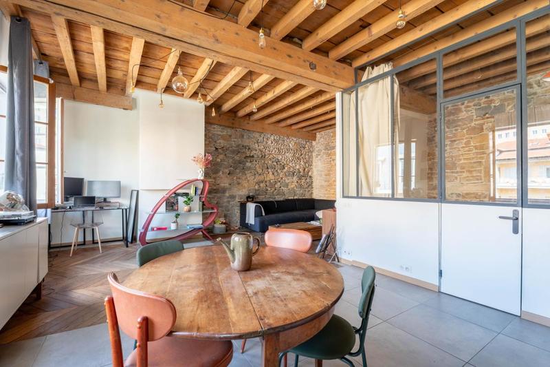 Loft - 56 m² - 2 pièces