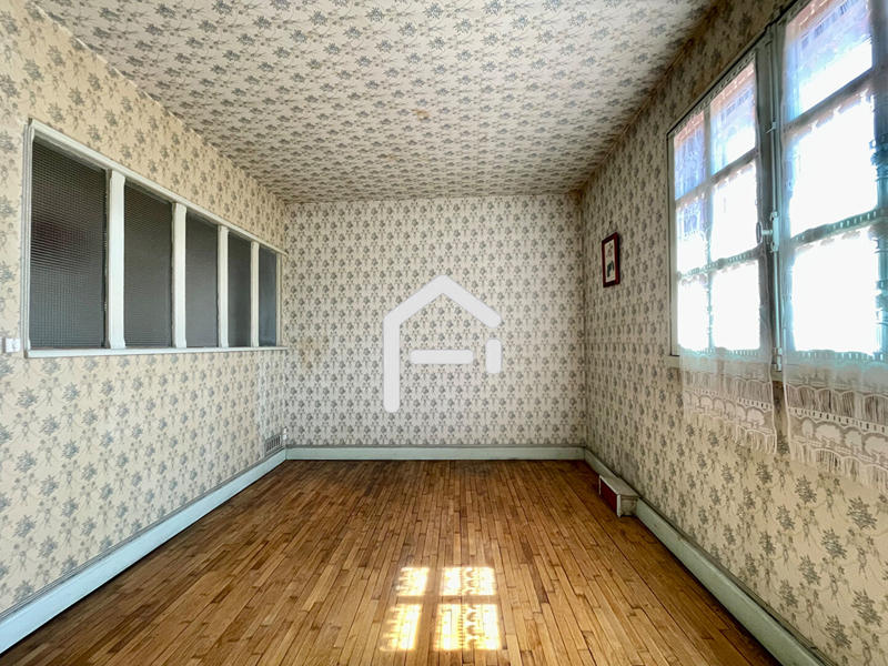 Maison - 160 m² - 7 pièces