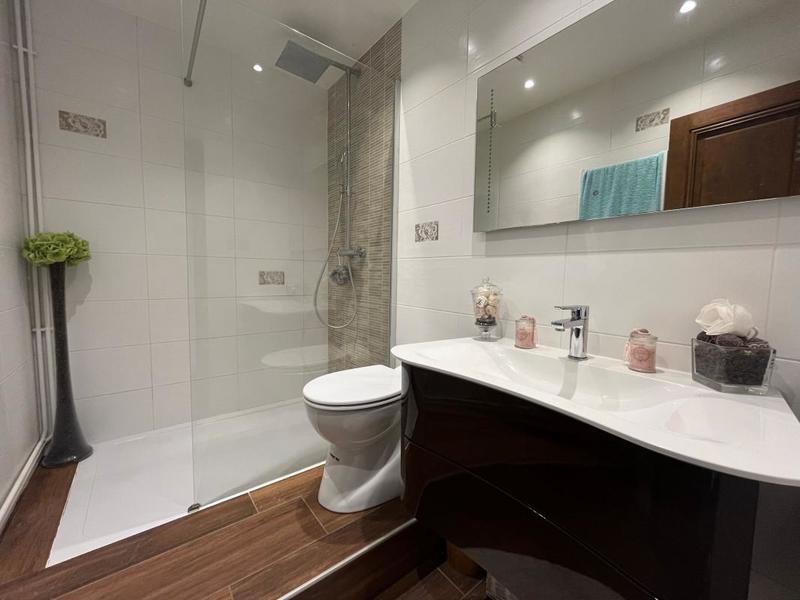 Maison - 180 m² - 5 pièces