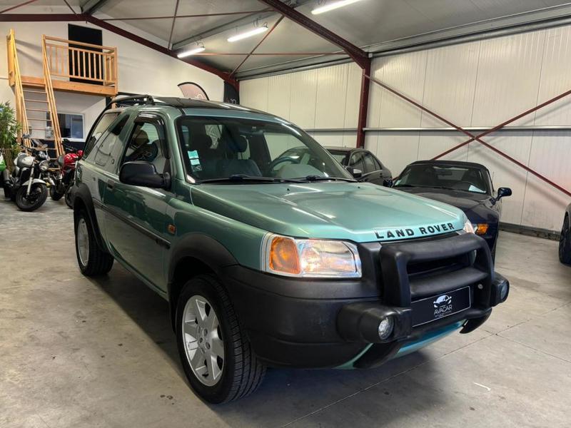 Land Rover Freelander 1.8 i Break 120cv/Toit Ouvrant/Attelage
