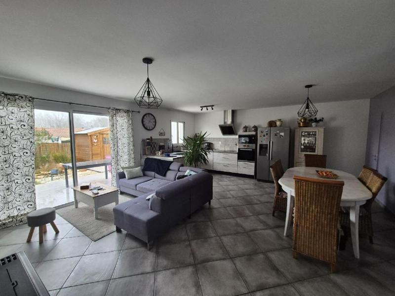 Maison - 82 m² - 4 pièces