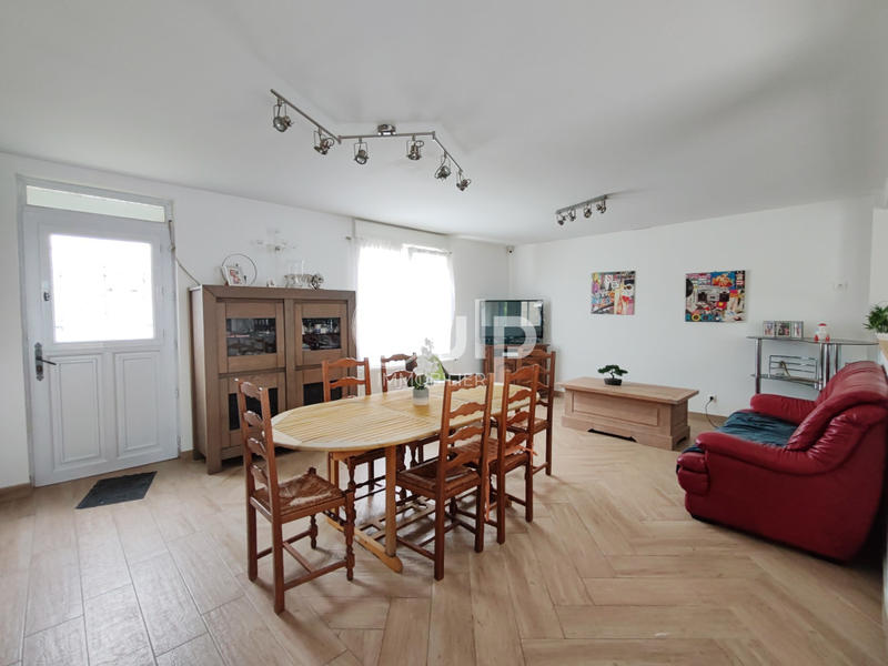 Maison - 156 m² - 6 pièces