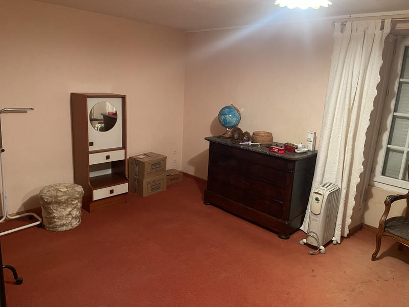 Maison - 300 m² - 7 pièces