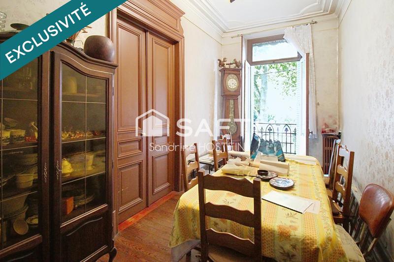 Maison - 200 m² - 10 pièces