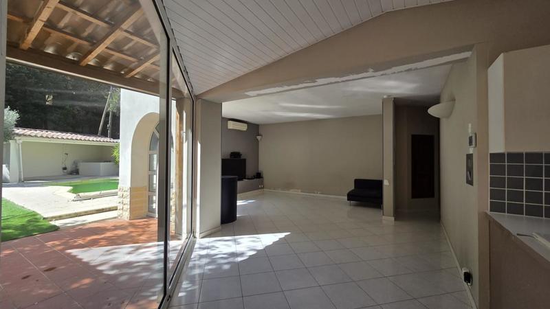 Maison - 111 m² - 4 pièces