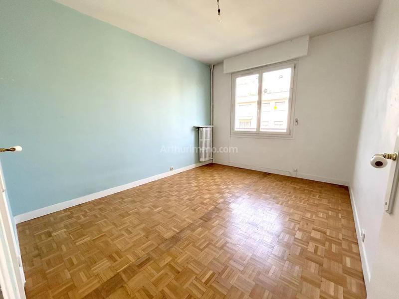 Appartement - 60 m² - 2 pièces