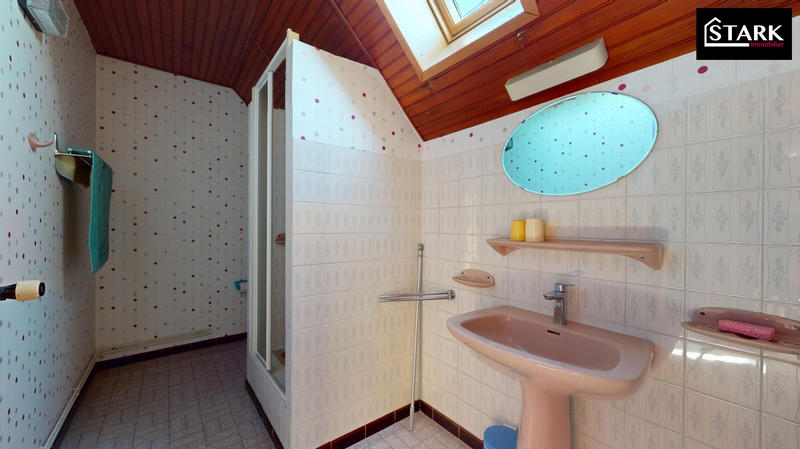 Maison - 160 m² - 7 pièces