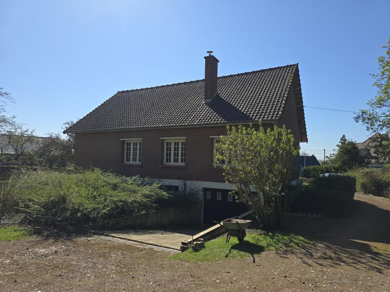 Maison - 96 m² - 6 pièces