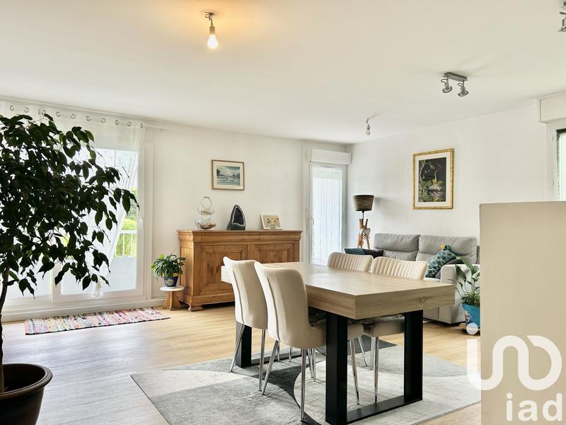 Appartement - 75 m² - 3 pièces