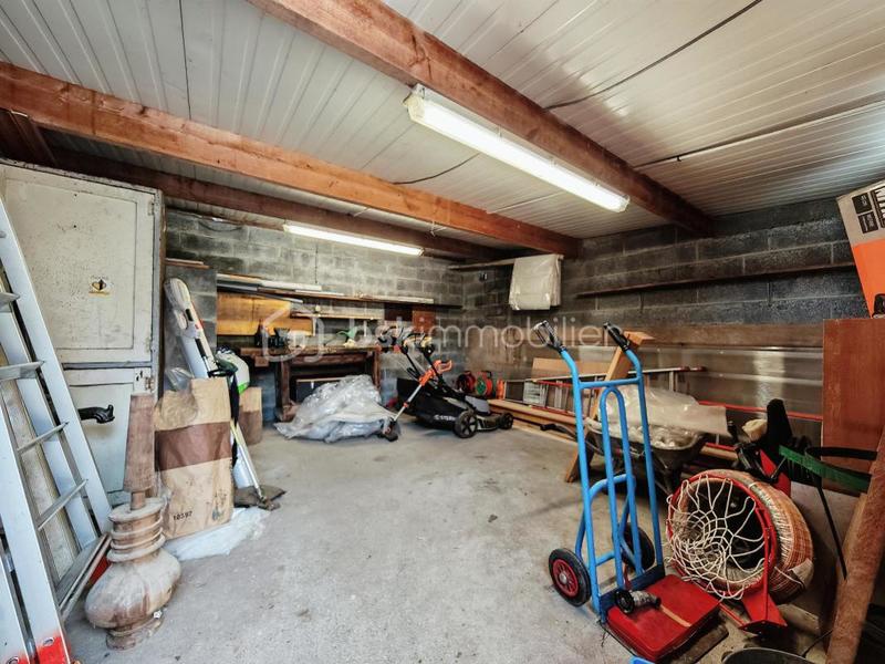 Maison - 160 m² - 7 pièces