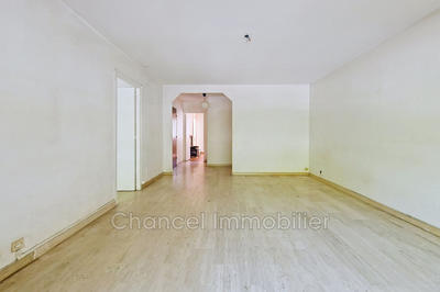 Appartement - 76 m² - 4 pièces