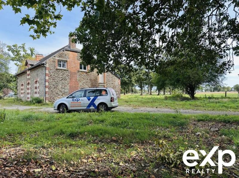 Maison - 267 m² - 7 pièces