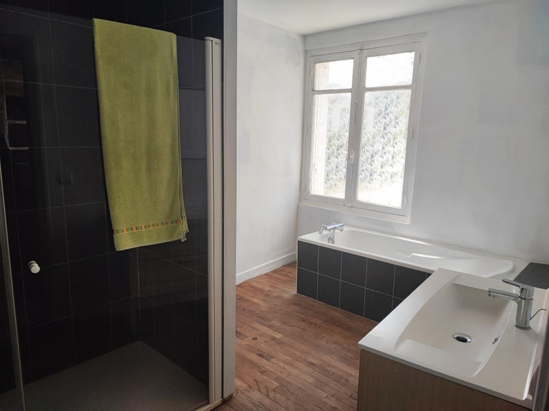 Maison - 107 m² - 5 pièces