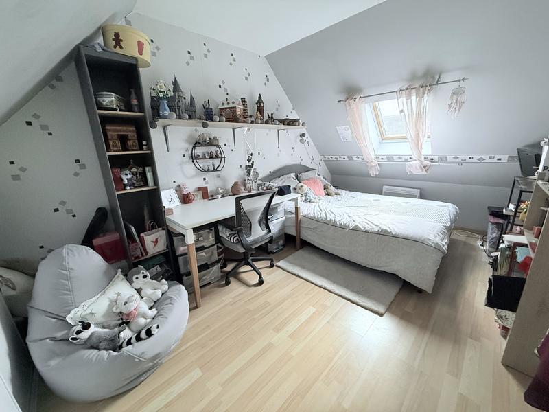 Maison - 85 m² - 5 pièces