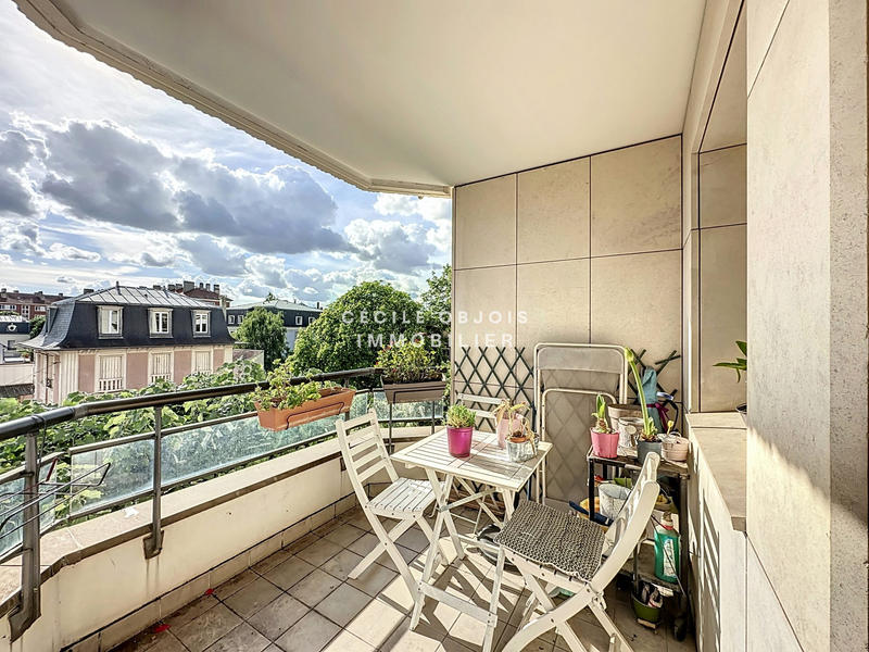 Appartement - 112 m² - 5 pièces